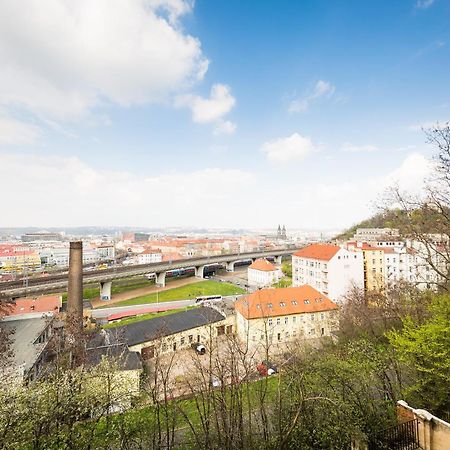 Boheme Apartment Prague Three Екстериор снимка